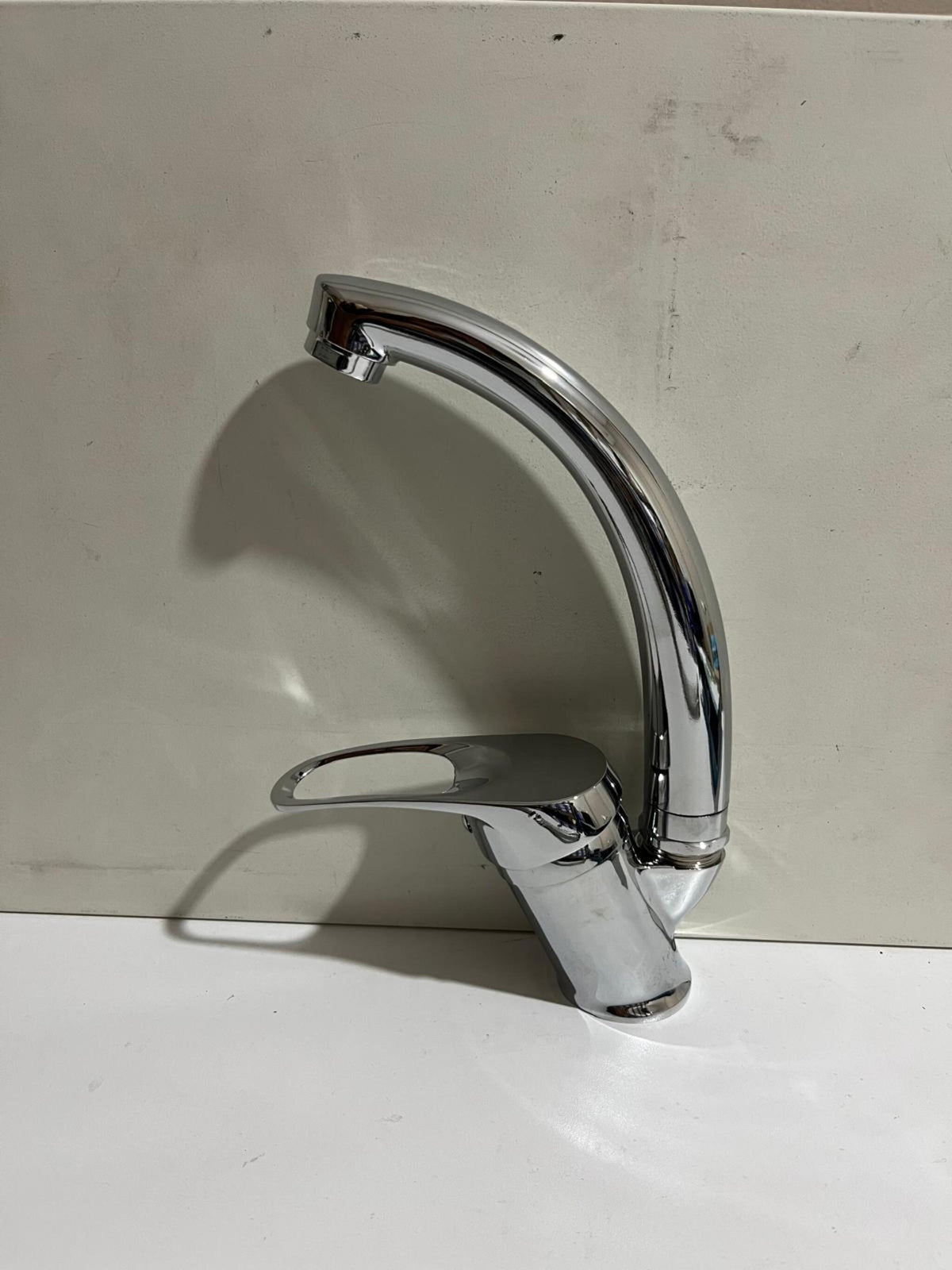 MİX KISA KUĞU LAVABO BATARYASI